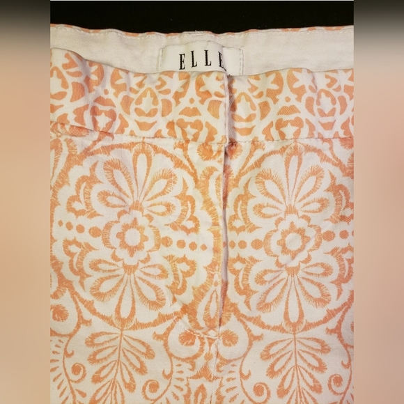 ❤️ Women's Elle Brand Shorts | White/Peach Paisley | Size 12 ❤️ - Picture 2 of 9